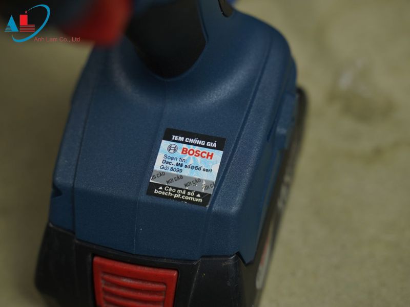 Máy siết bu lông dùng pin Bosch GDX 180-LI